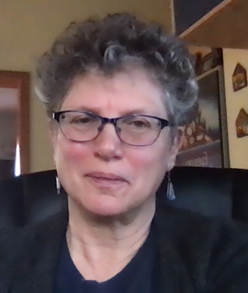 Daina
Green COVID era headshot 2021